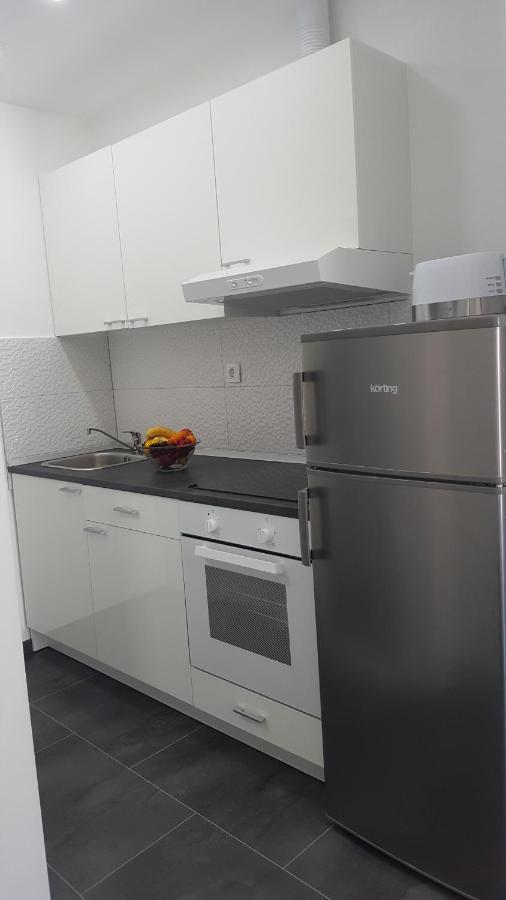 Grey House Apartment มาคาร์สกา ภายนอก รูปภาพ