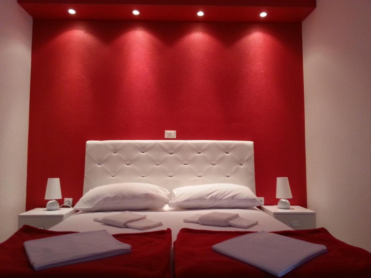 Grey House Apartment มาคาร์สกา ภายนอก รูปภาพ